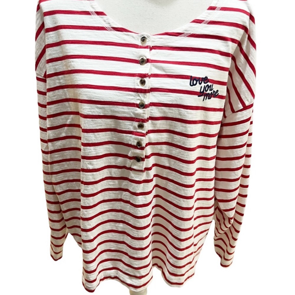 🌴 RED & WHITE STRIPED L/S TOP w/ Embroidered “LOVE YOU MORE” detail! 😍 - Picture 3 of 8